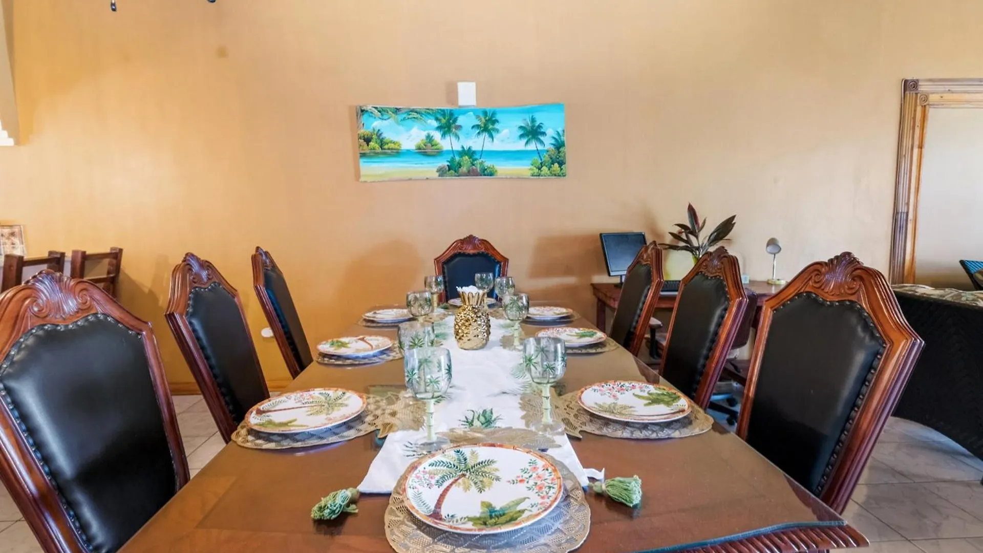 Yanceylargo-6Br Two-Story Estate With Mountain Views Villa Montego Bay