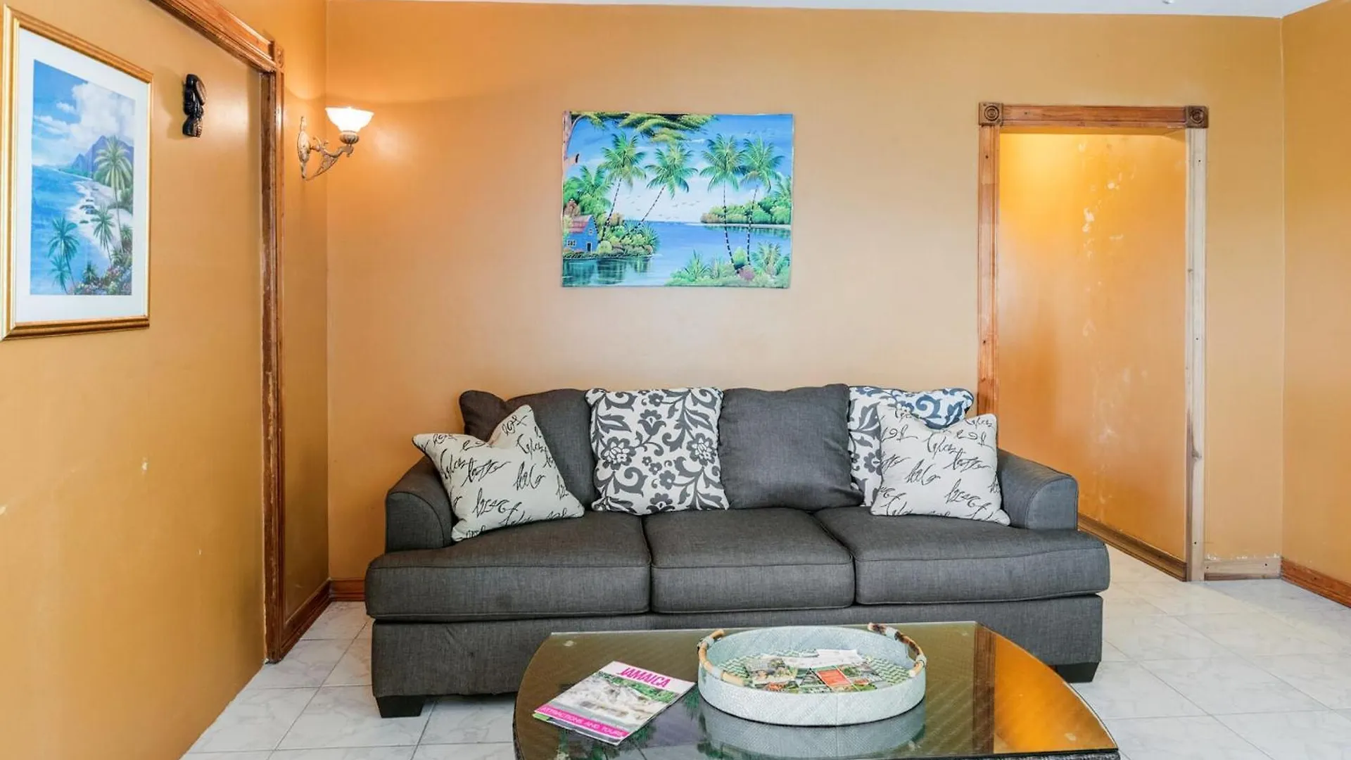 Yanceylargo-6Br Two-Story Estate With Mountain Views Villa Montego Bay