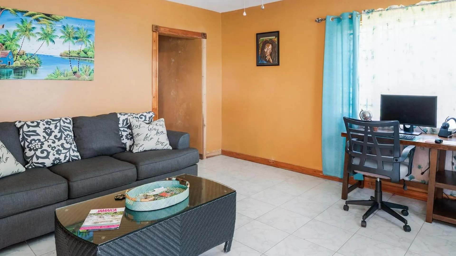 Yanceylargo-6Br Two-Story Estate With Mountain Views Villa Montego Bay