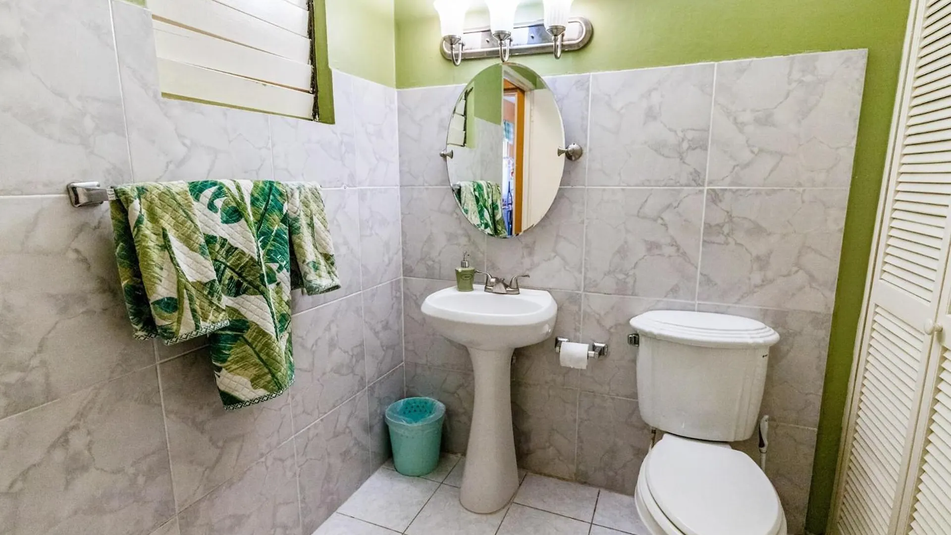 Yanceylargo-6Br Two-Story Estate With Mountain Views Villa Montego Bay